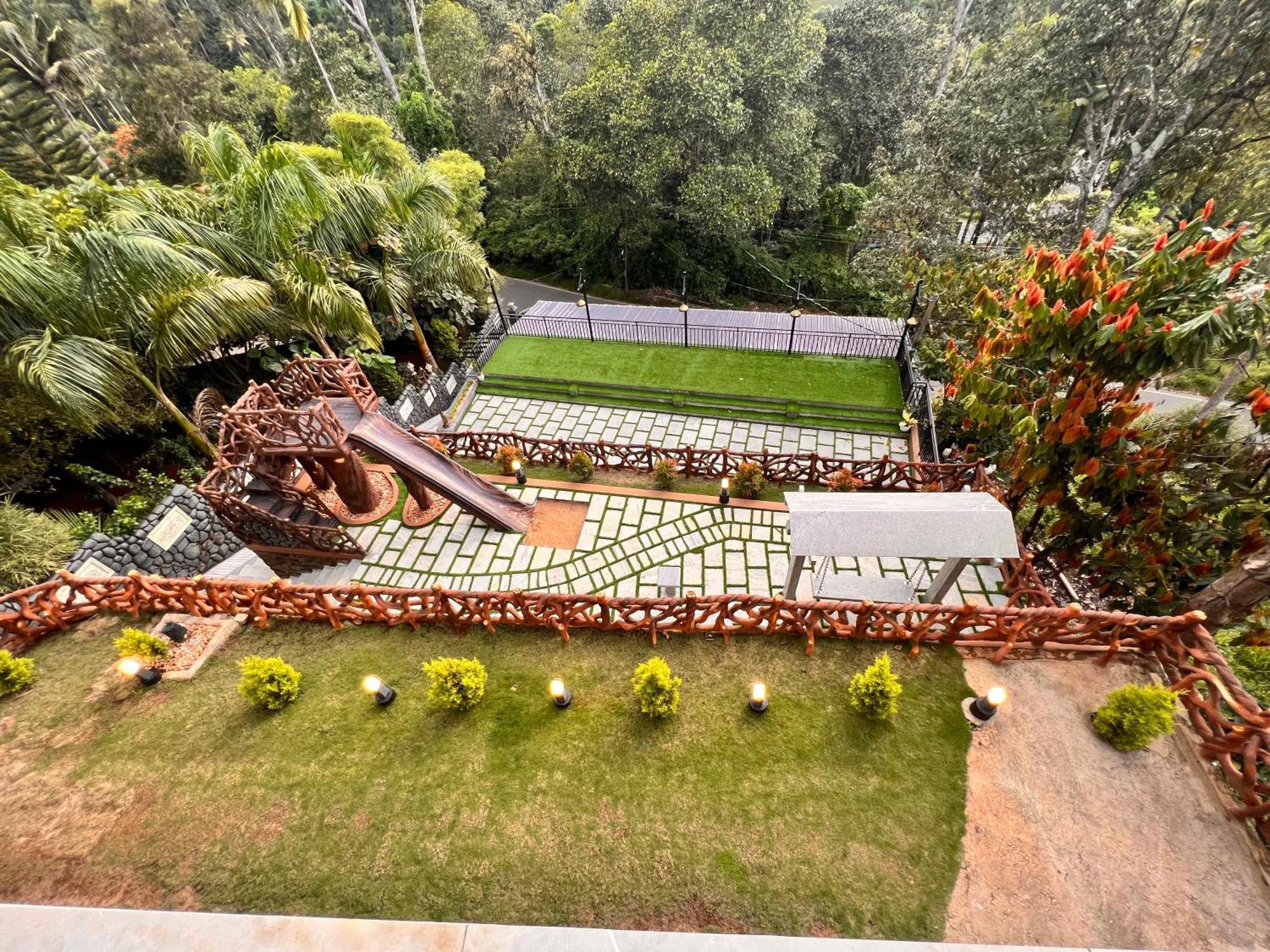 Blue Peaks Holiday Home Munnar Exterior photo