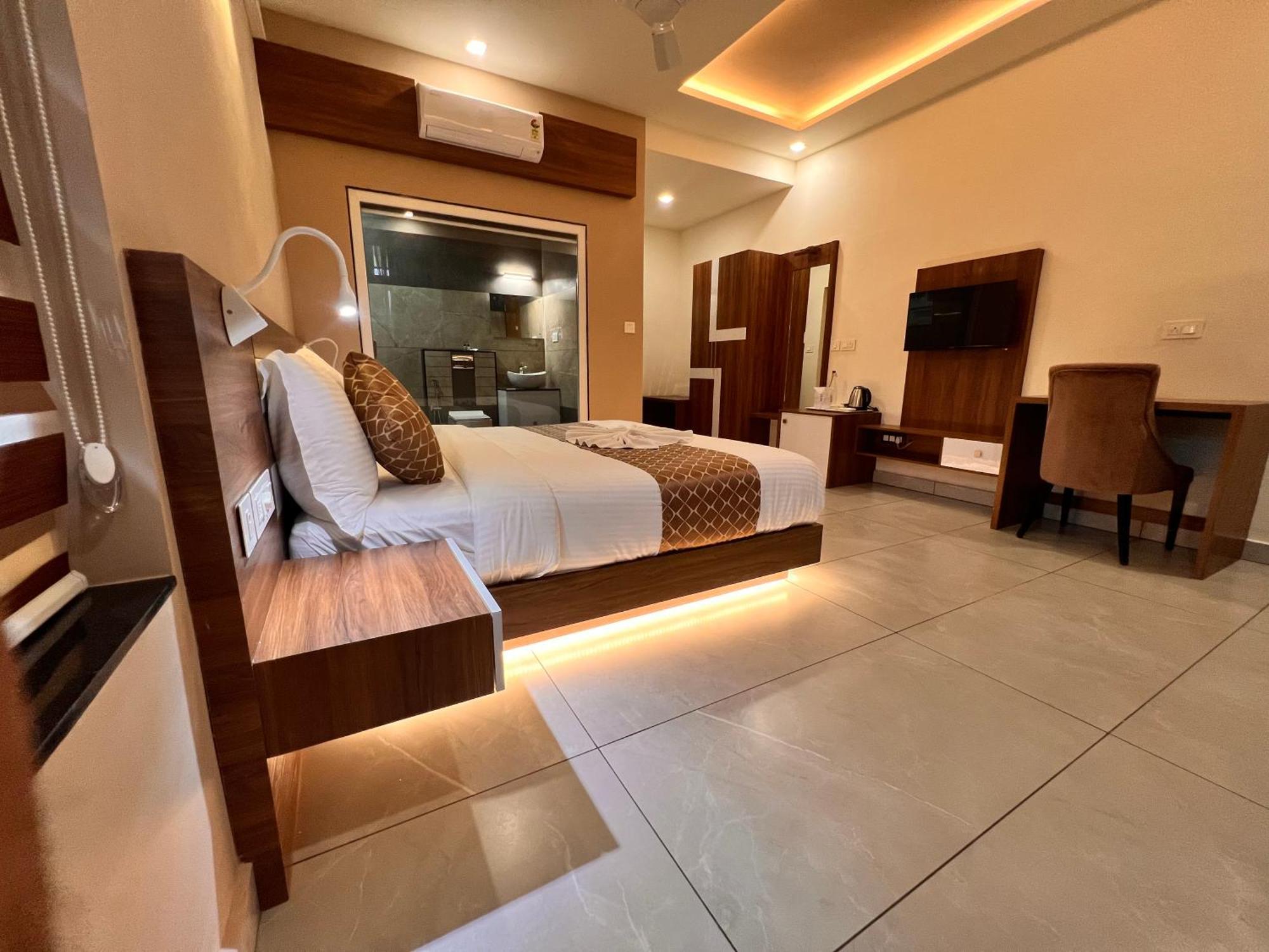 Blue Peaks Holiday Home Munnar Room photo